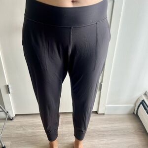 Lululemon align crop jogger size 14, GREY/brown charcoal
